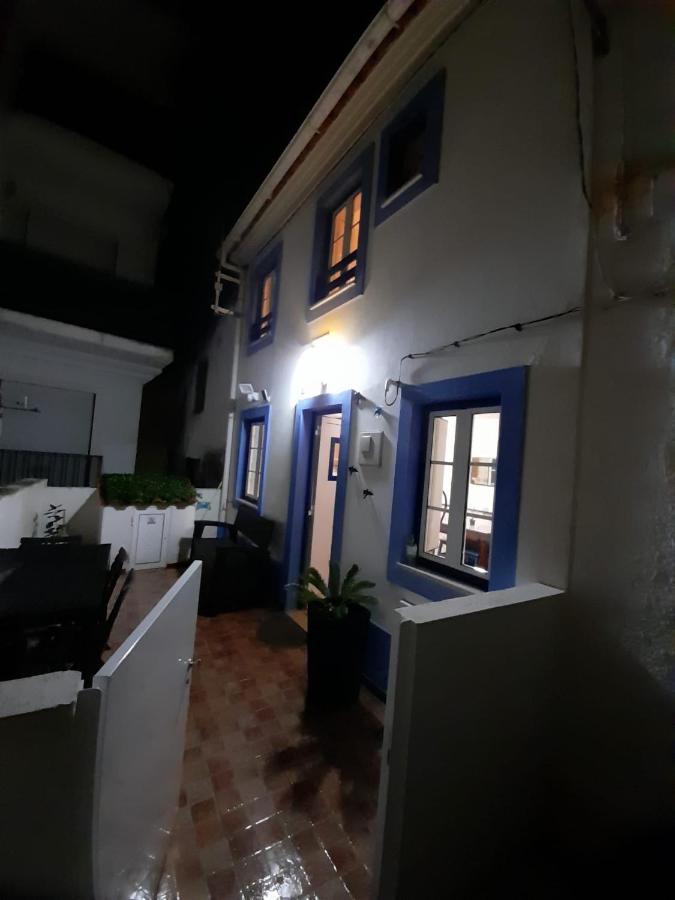הוילה נאזרה A Casinha Do Pescador מראה חיצוני תמונה
